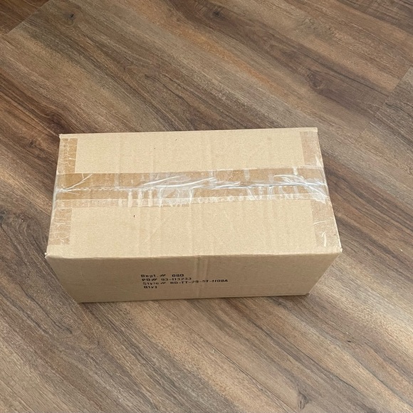 NIB Rae Dunn Graduation Mug Set - Picture 2 of 2